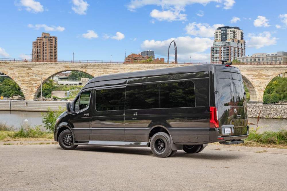 MN Black Car Mercedes-Benz Sprinter, exterior detail